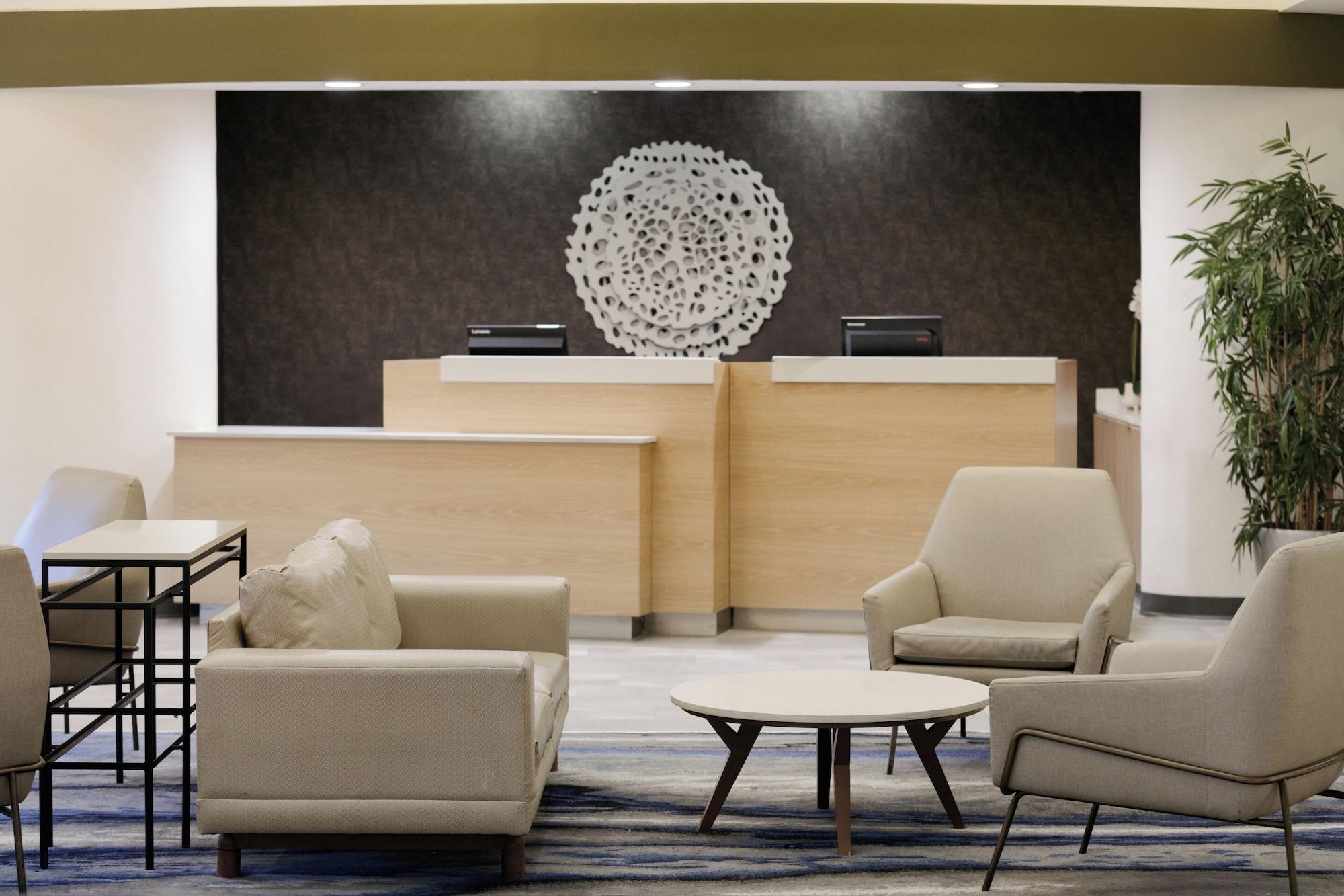 Vista Lobby Fairfield Inn & Suites by Marriott Miami Airport South