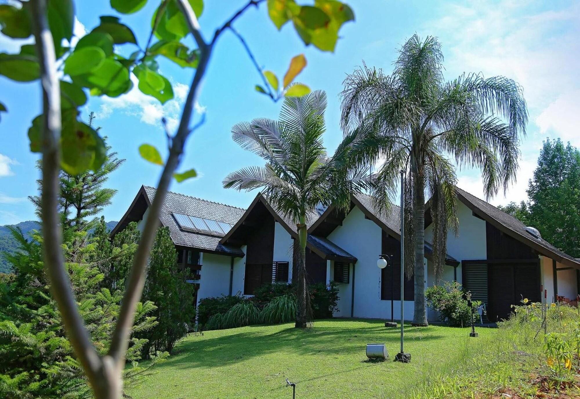 Vista Exterior Pousada Casa Branca