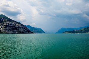 Alquiler Vacacional - Apartment on Lake Iseo 4/6 people with swimming pool Lake view