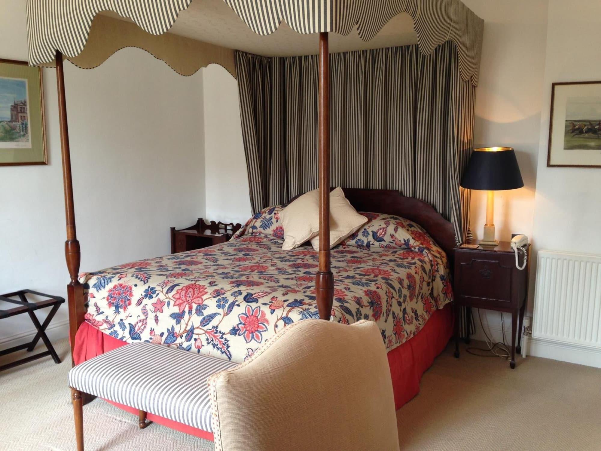 Habitación The Royal Hotel