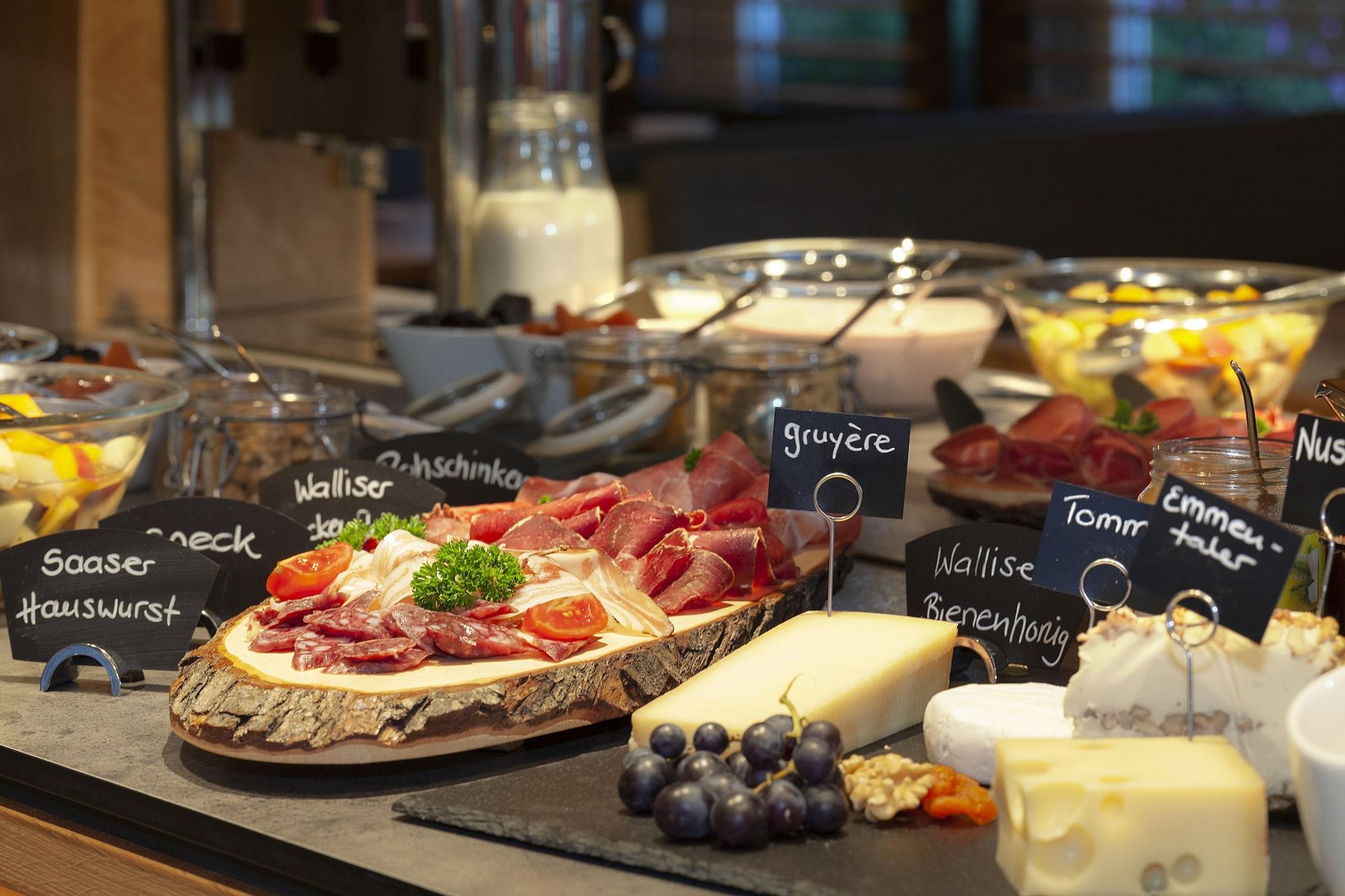 Restaurant Arcade Apartments