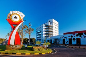 Alojamiento - 7 Saltos Resort