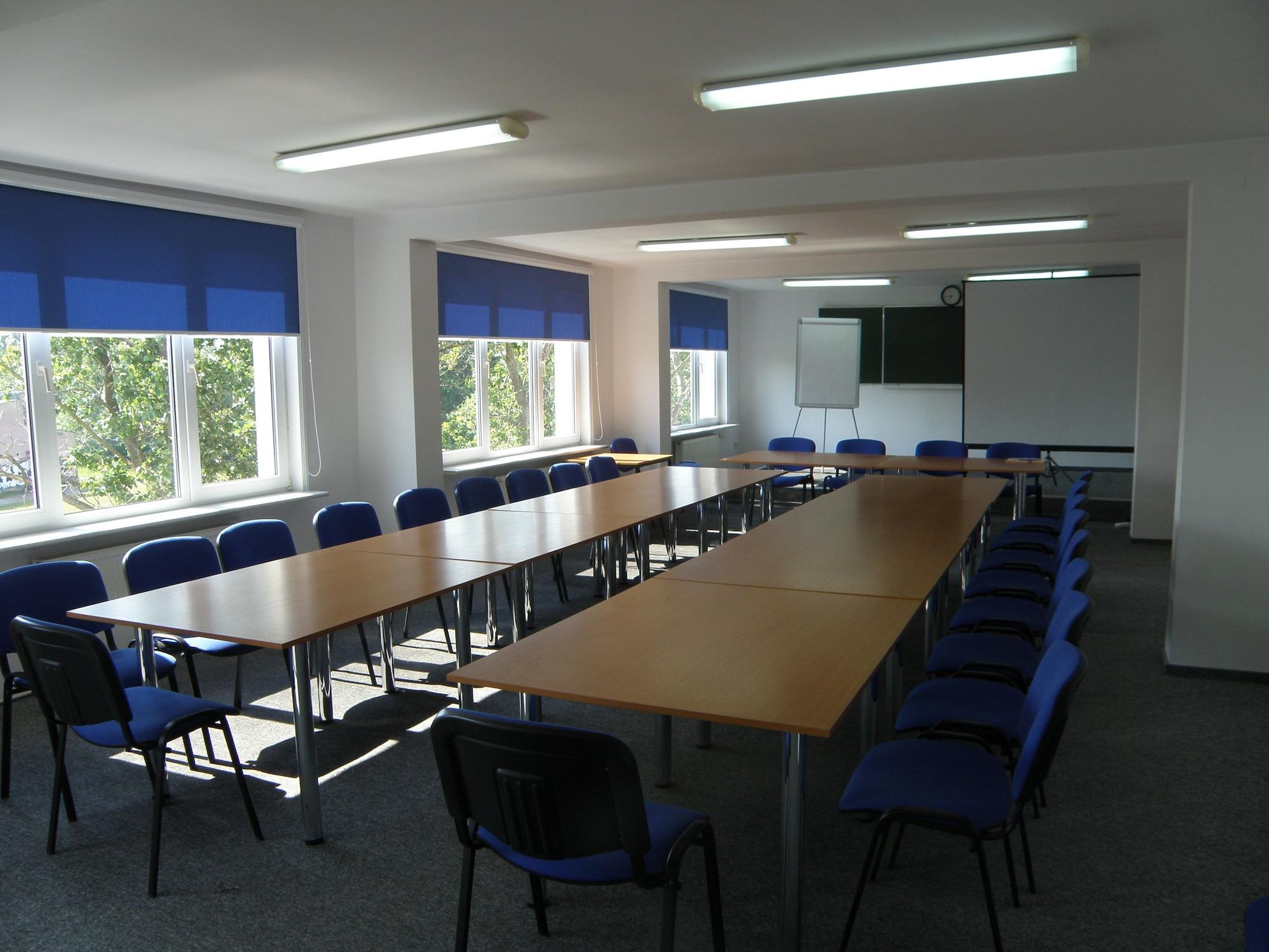 Sala de Reuniones SCSK Brzezno
