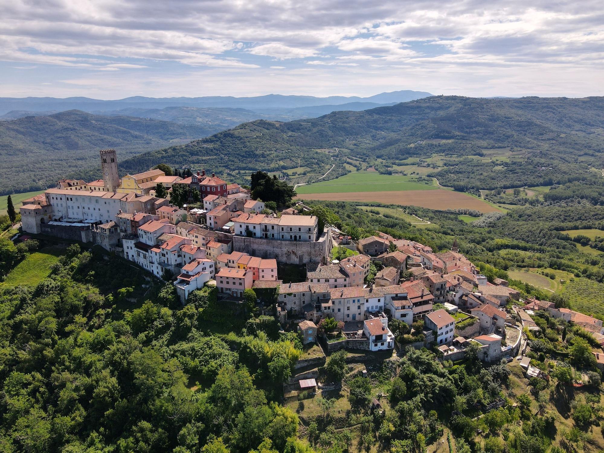 Varios Villa Borgo B&B