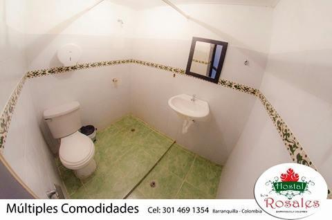 Baño Hostal Los Rosales