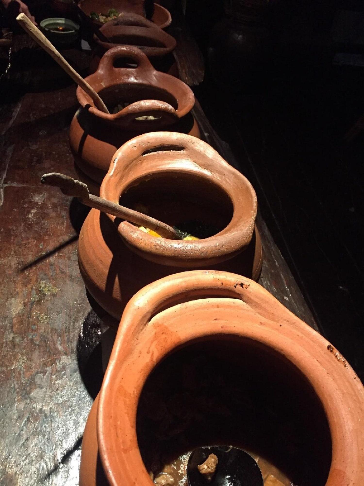 Restaurant Gap's House