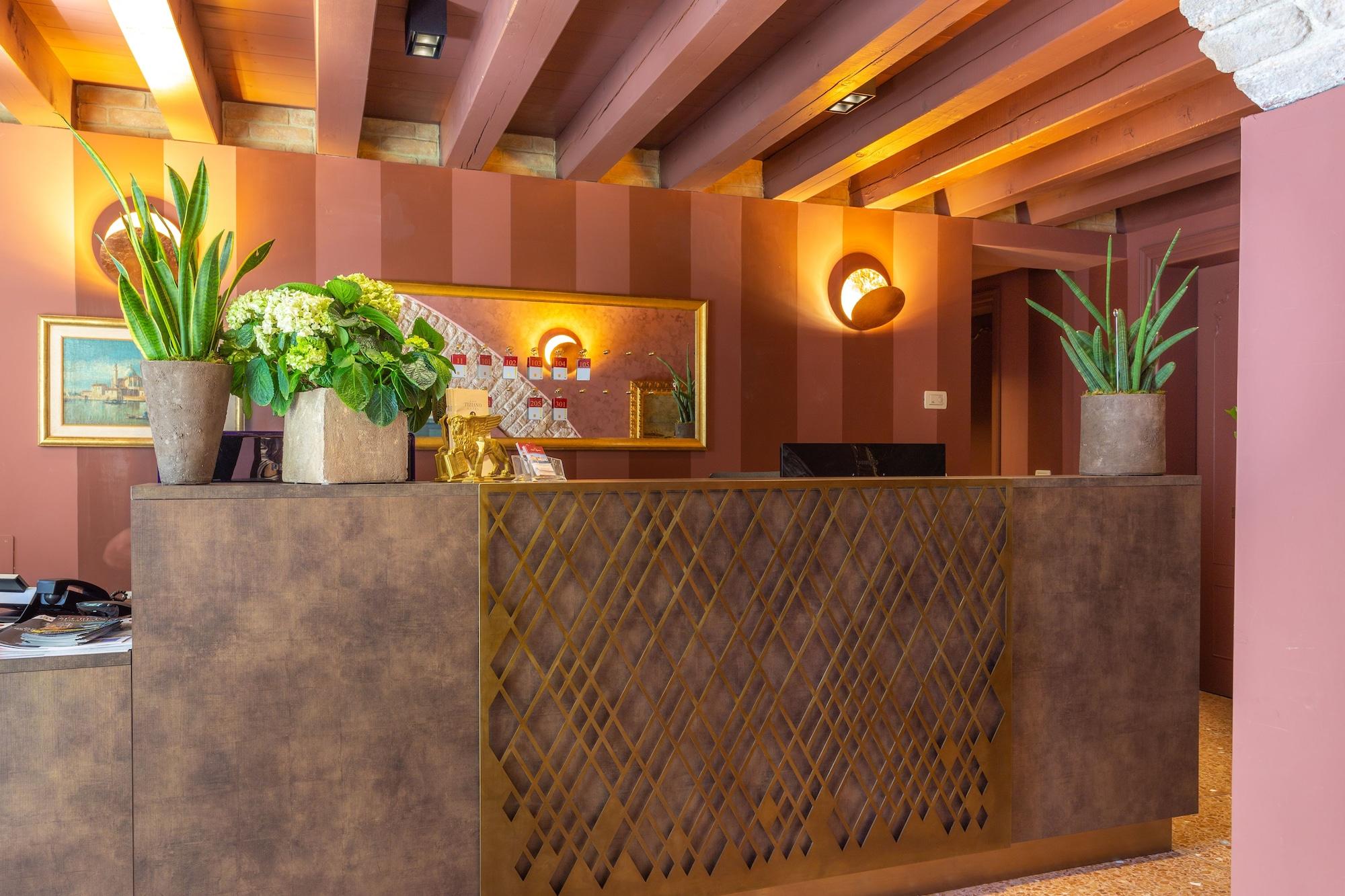 Vista Lobby Hotel Tiziano