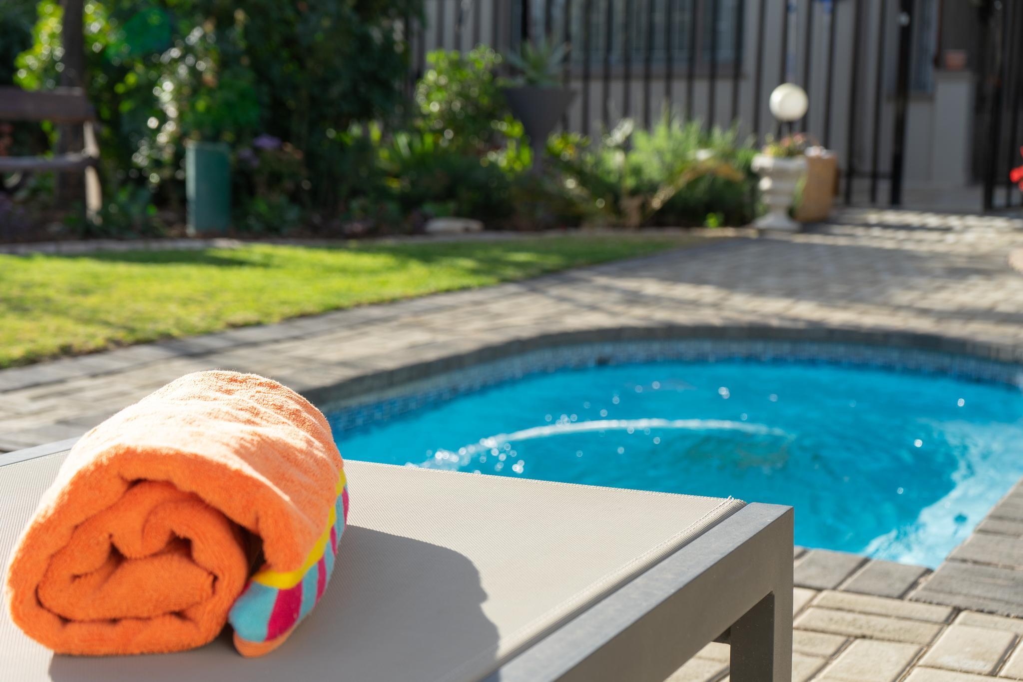 Vista Piscina De Akker Guest House