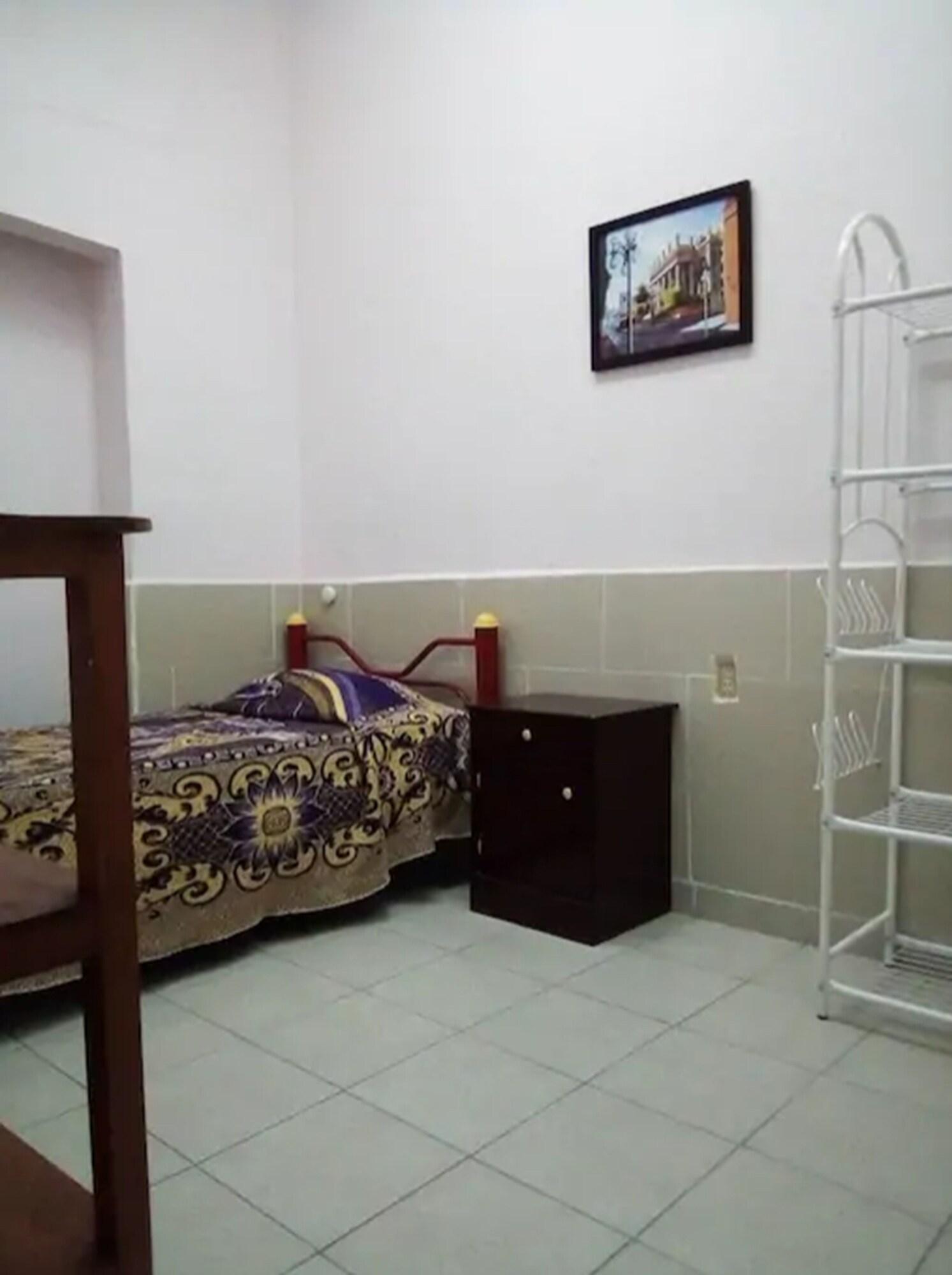 Habitación Habitaciones Amuebladas Centro-Poliforum