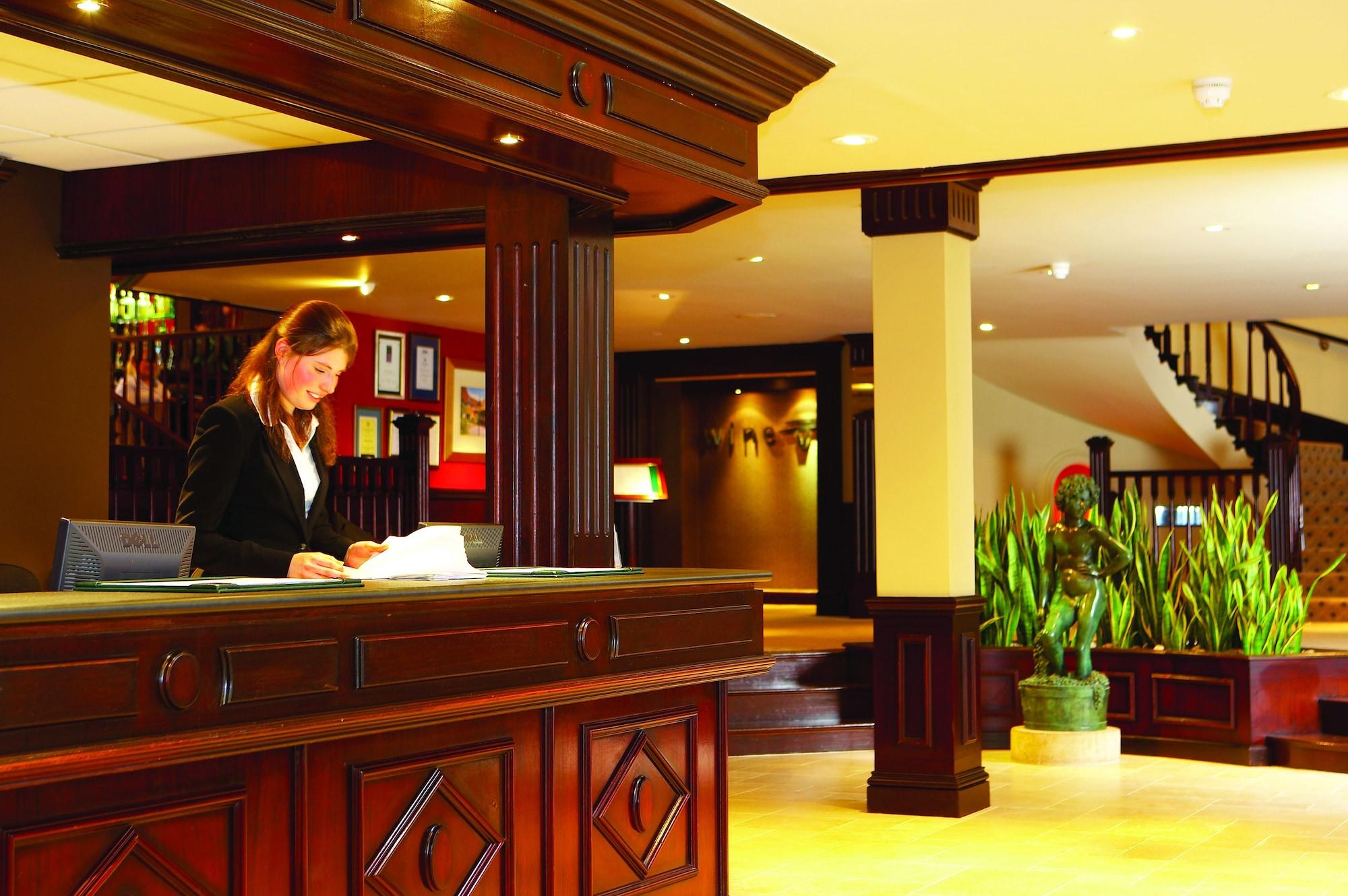 Vista Lobby Donnington Valley Hotel and Spa