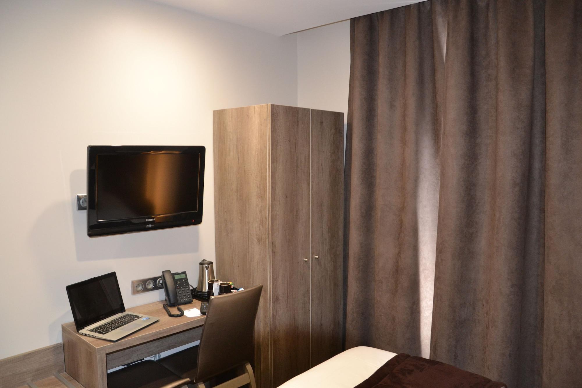 Set de Habitación Hotel Paris Italie