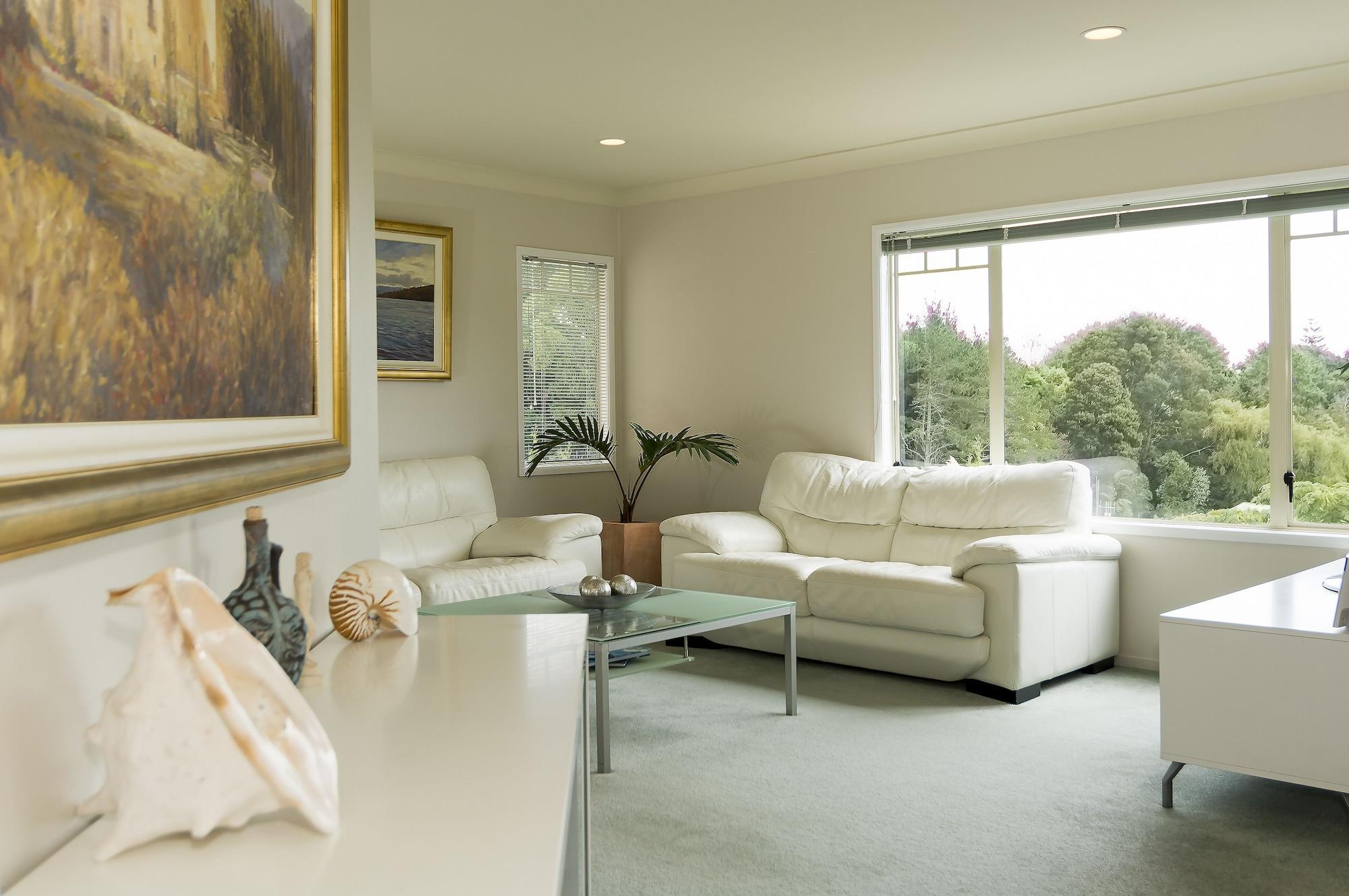 Vista Lobby Seascape Villa Bed & Breakfast