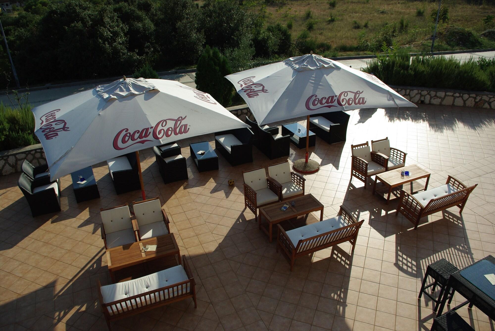 Bar/Salón Hotel Zlatni Lav