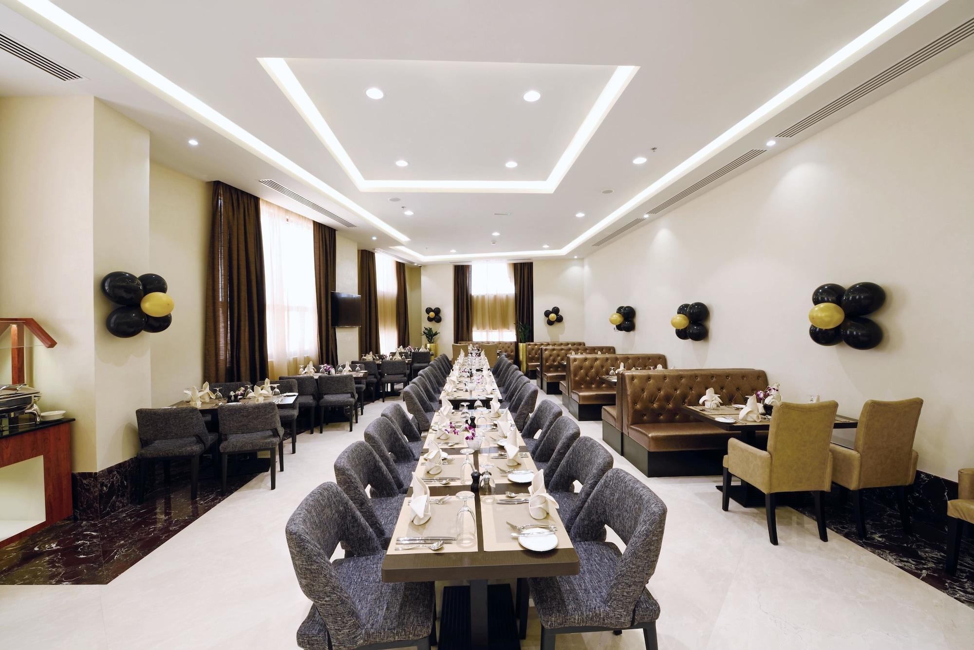 Restaurant Pulse Al Jaddaf Hotel