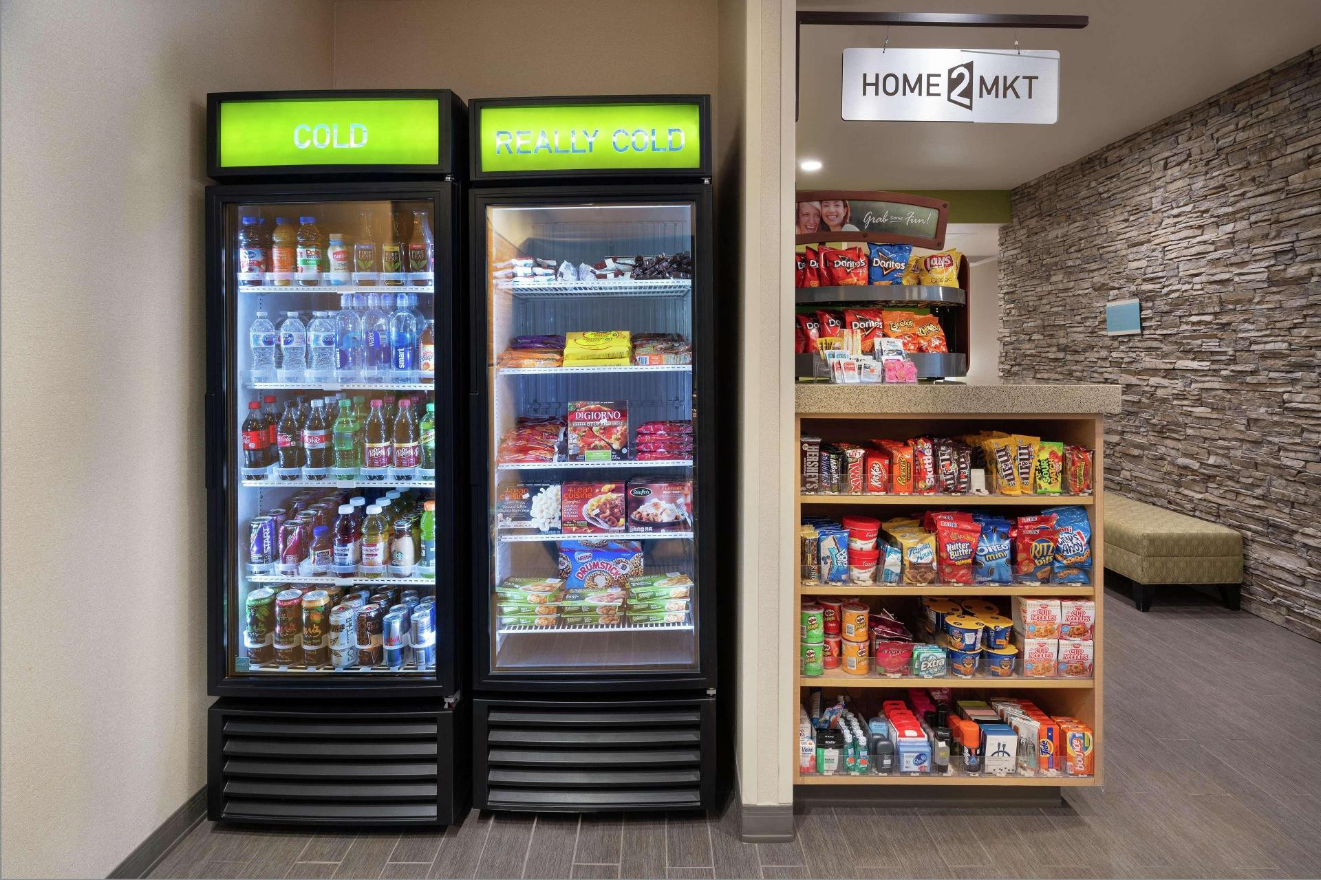 Restaurant Home2 Suites by Hilton Anchorage / Midtown