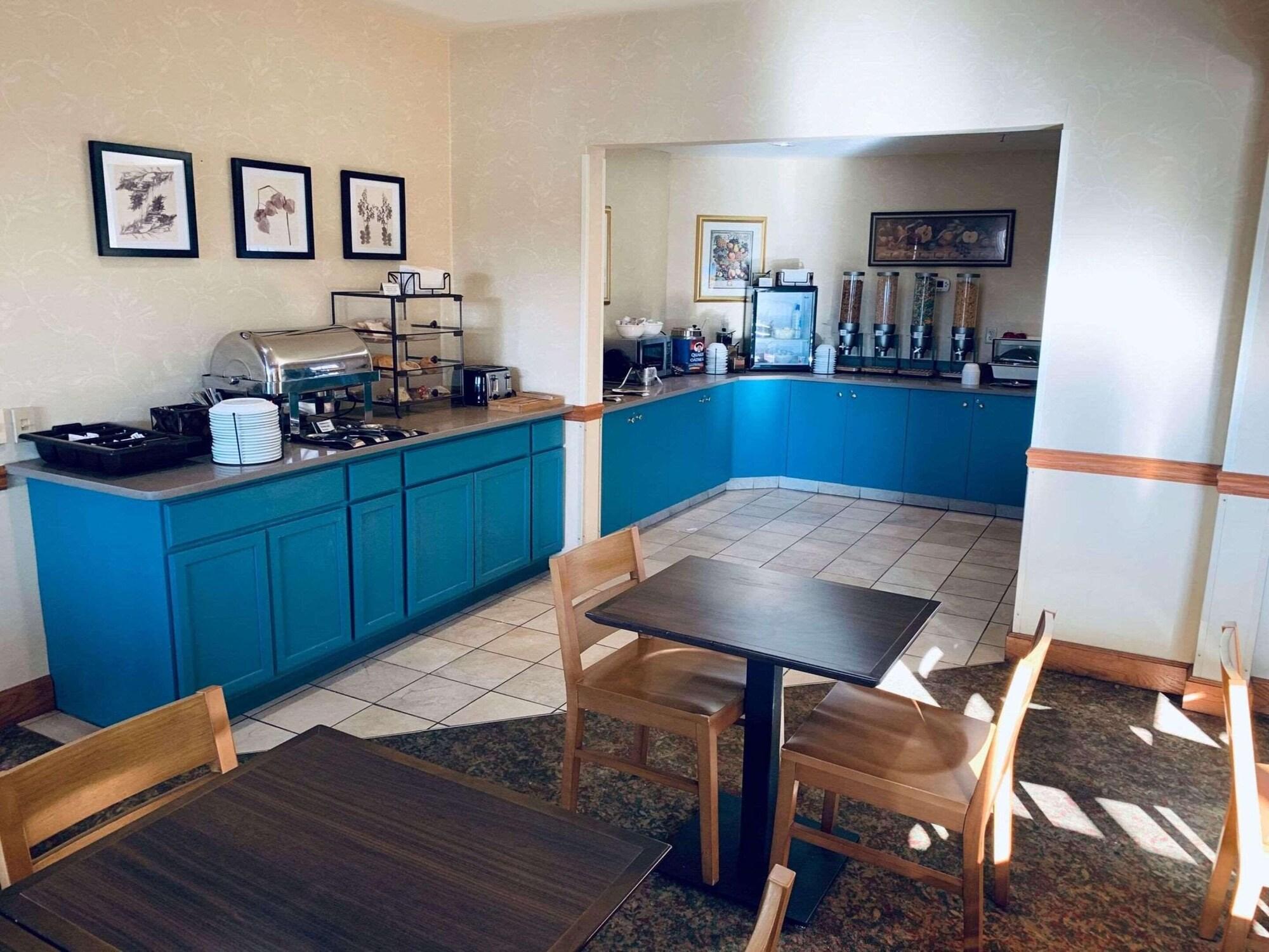 Restaurant Country Inn & Suites by Radisson, York, PA