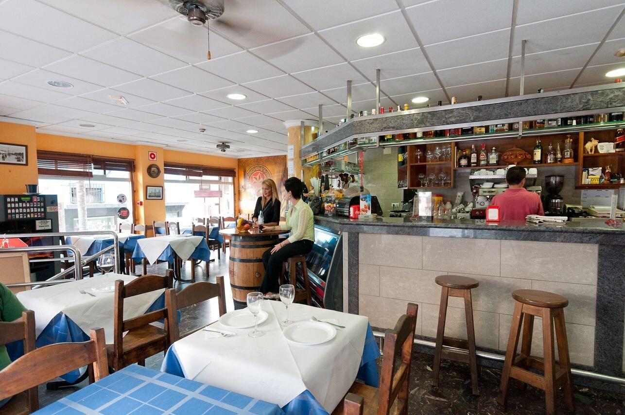 Bar/Salón Hotel Verol