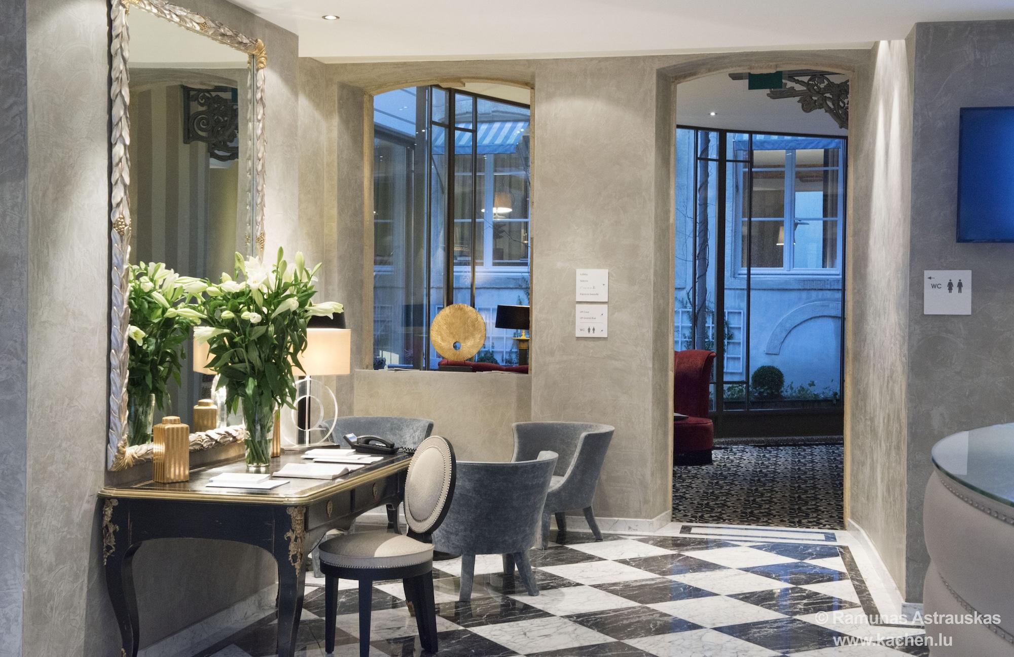 Vista Lobby Hotel Le Place d'Armes - Relais & Châteaux