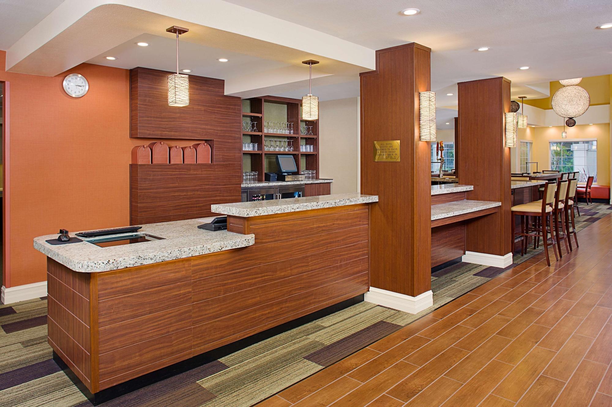 Vista Lobby HYATT house Belmont/Redwood Shores