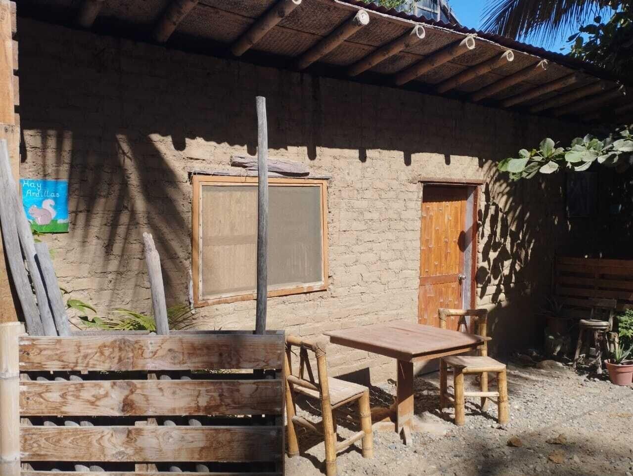 Varios Los Almendros Mancora