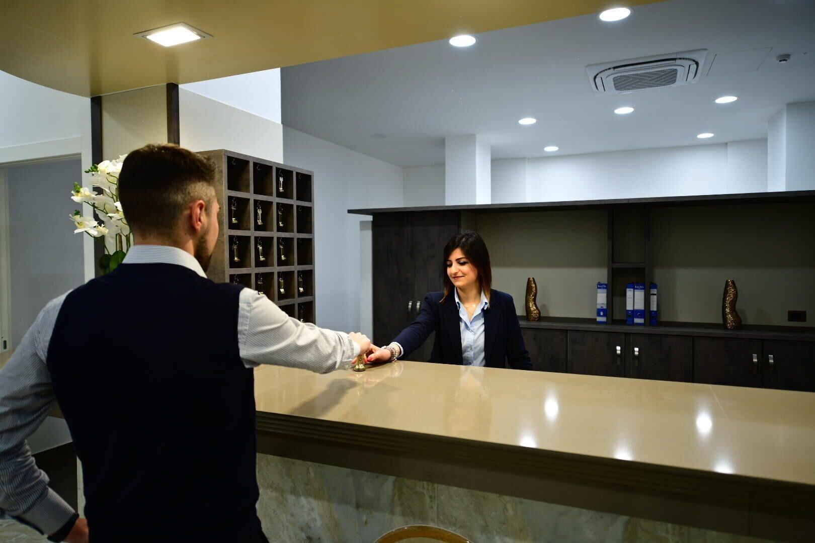 Vista Lobby HOTEL EBOLI