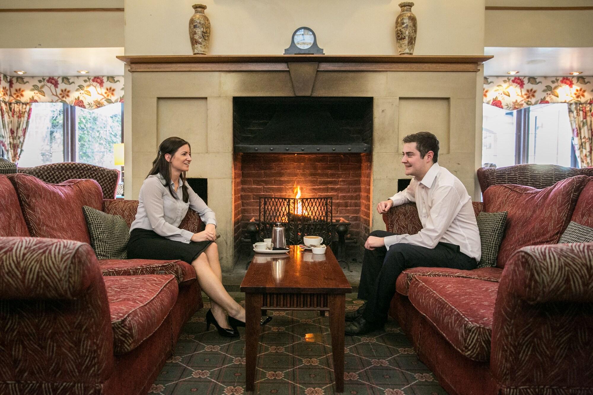 Vista Lobby Lancaster House Hotel