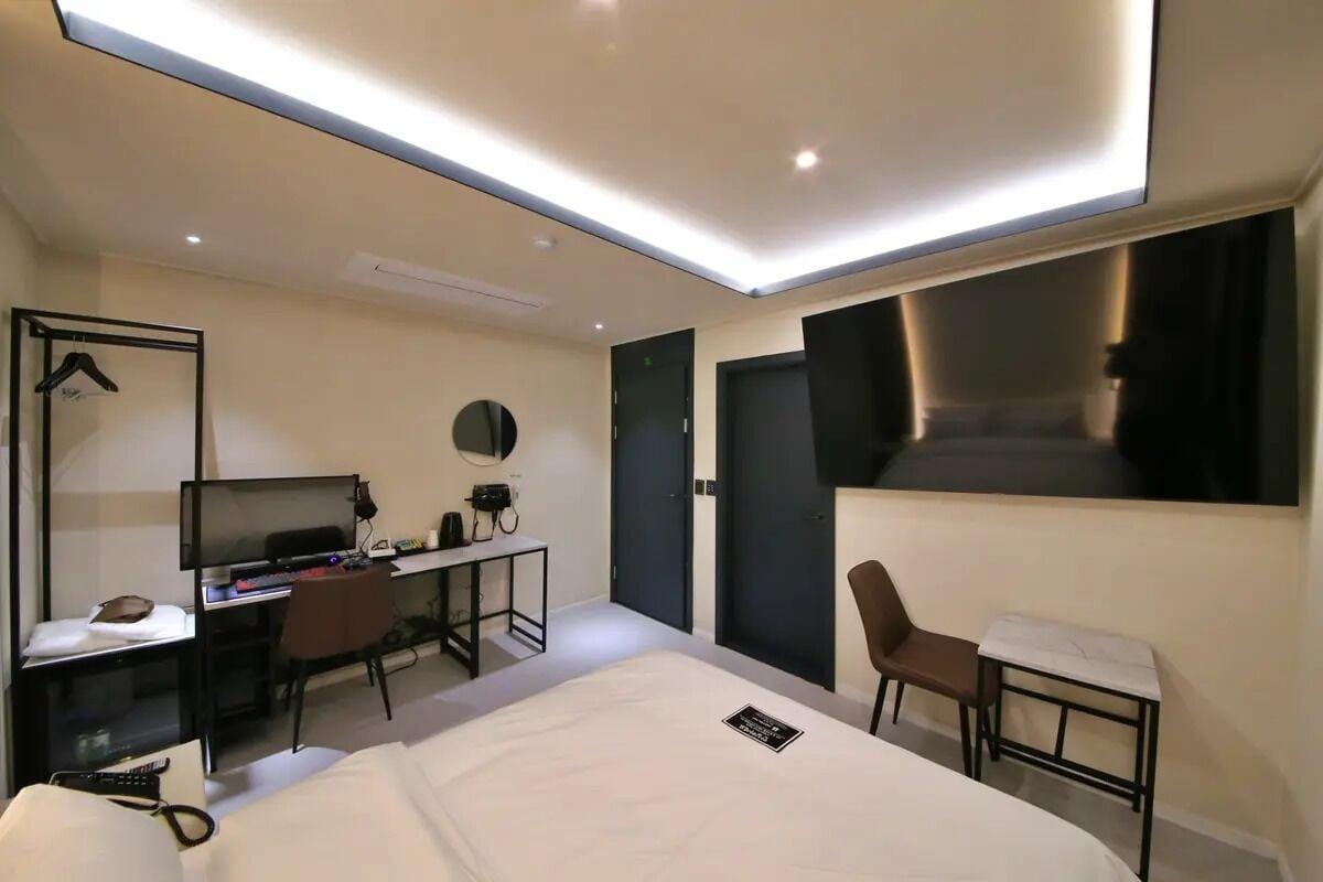 Habitación HOTEL141