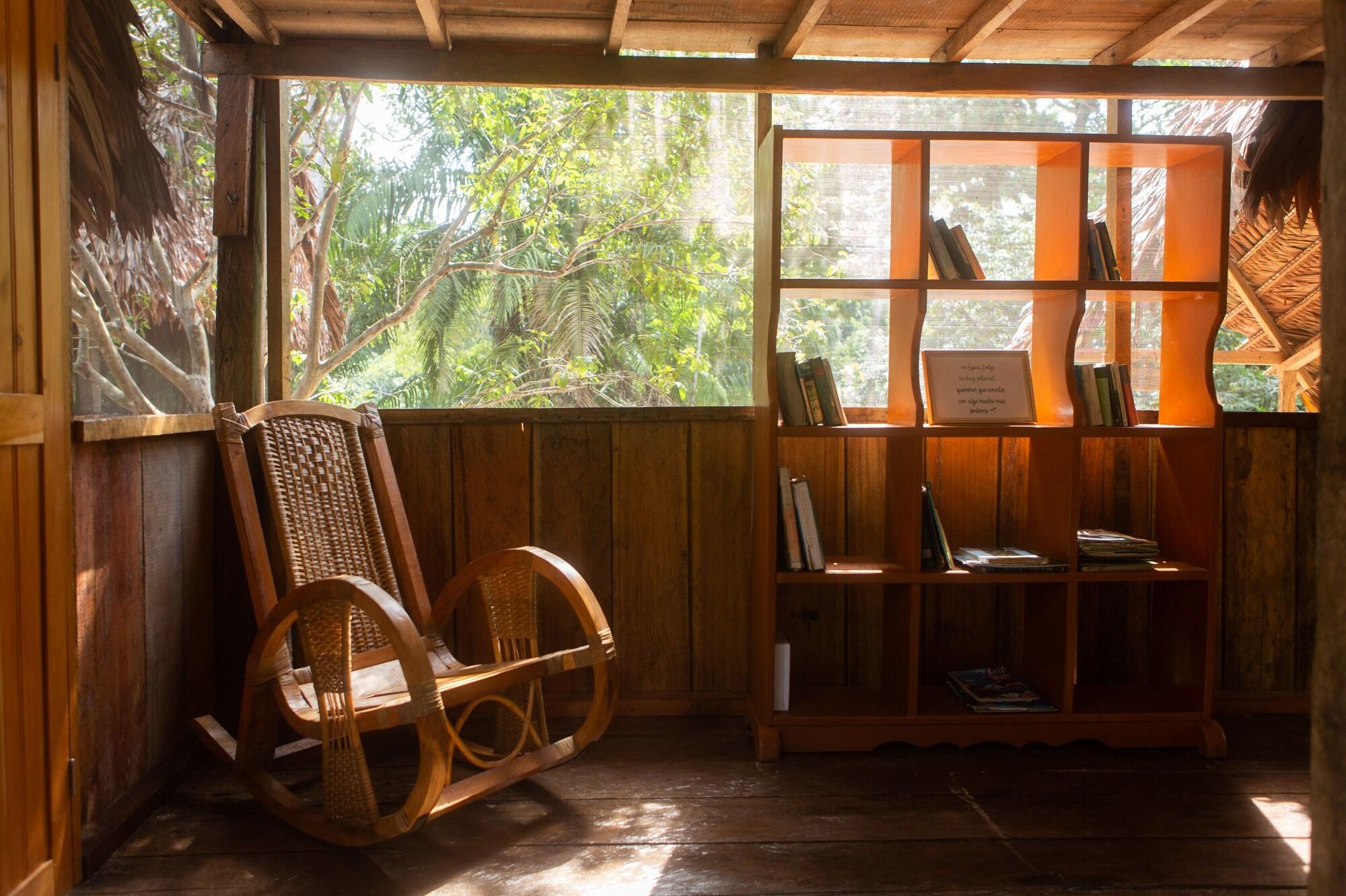 Vista Lobby Eywa Lodge Amazonas: Luxurious Eco Escape – All-Inclusive Adventure in the Amazon