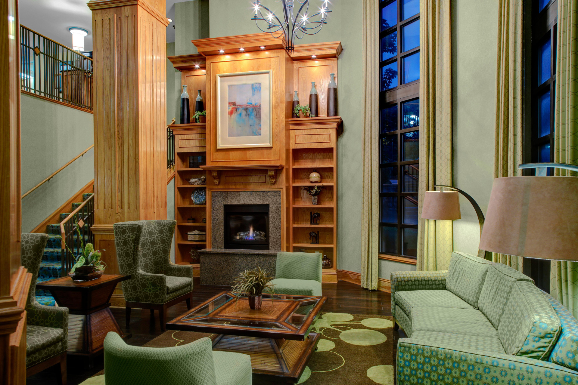 Vista Lobby Holiday Inn Express & Suites Atlanta Buckhead by IHG