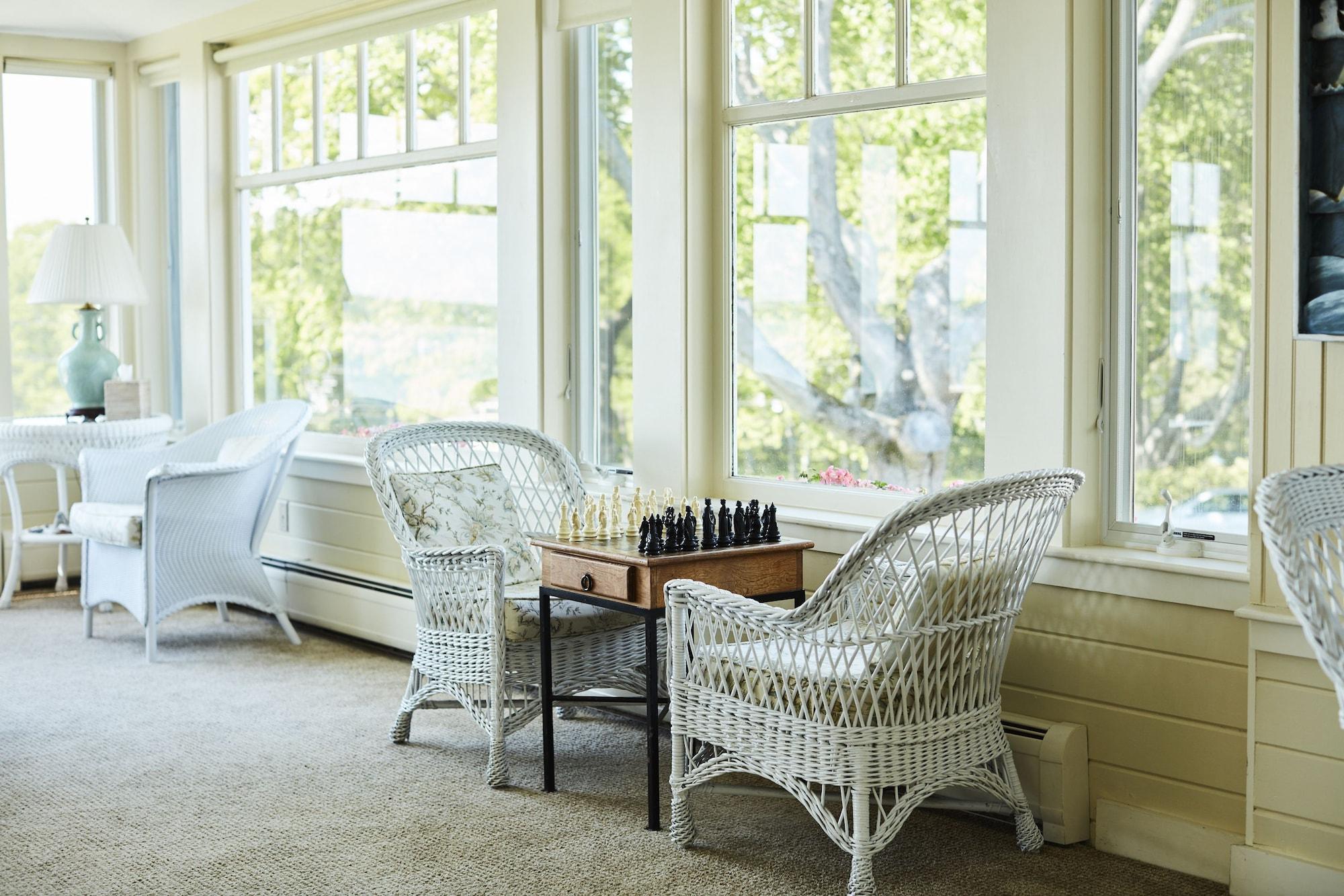 Vista Lobby Black Point Inn