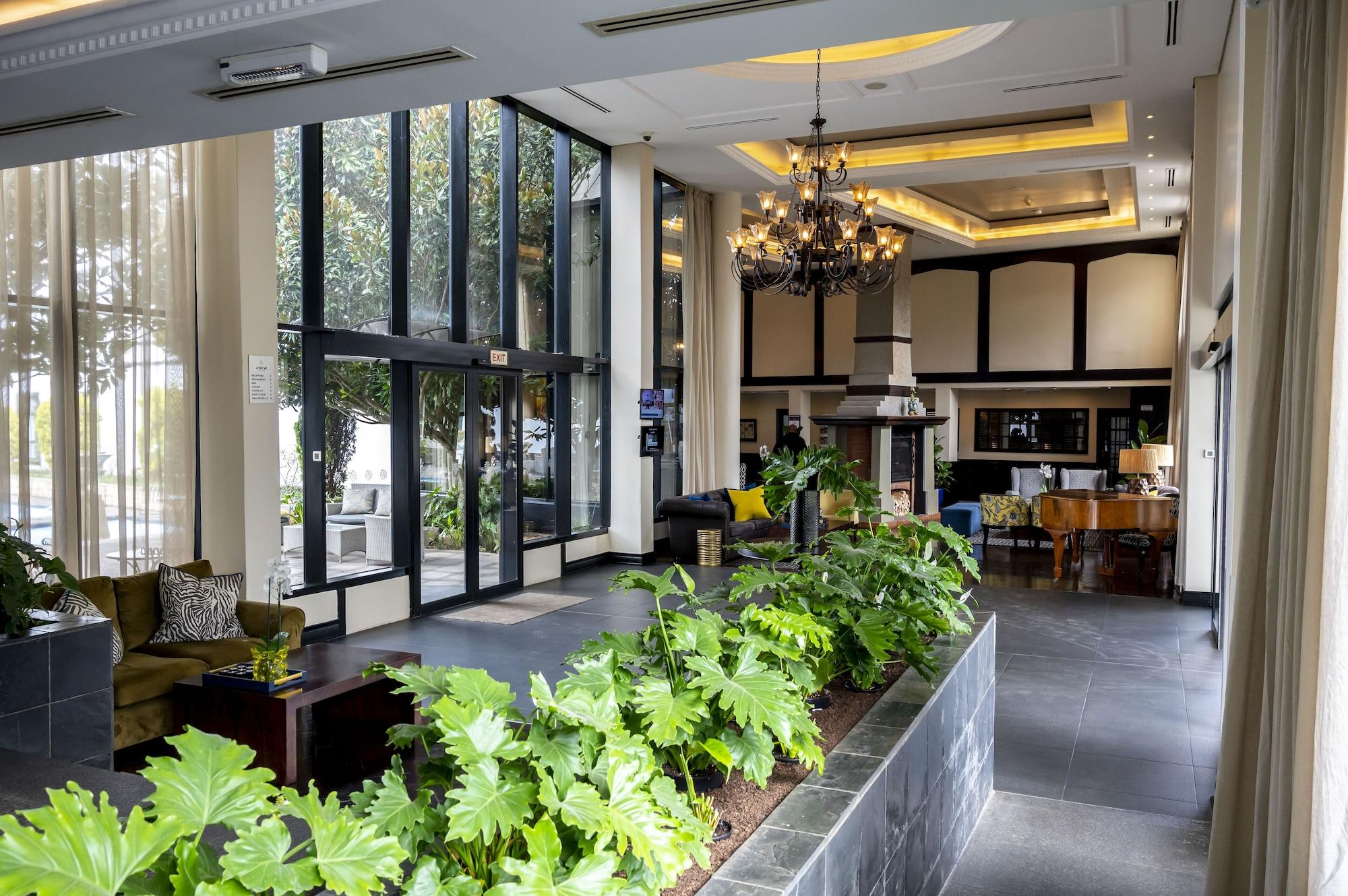 Vista Lobby ANEW Hotel Hilton Pietermaritzburg