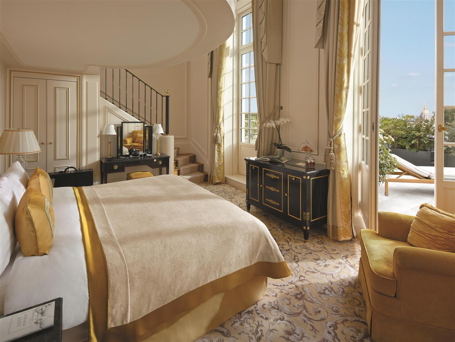 Hotel Shangri-La Hotel Paris