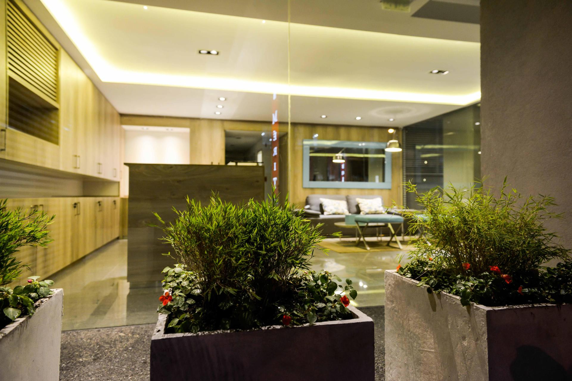 Vista Lobby 1.4 Merit Montevideo Apart & Suites