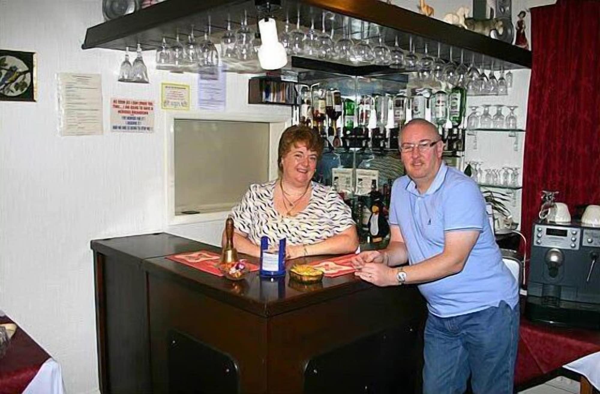 Bar/Salón Lyndsay Guest House