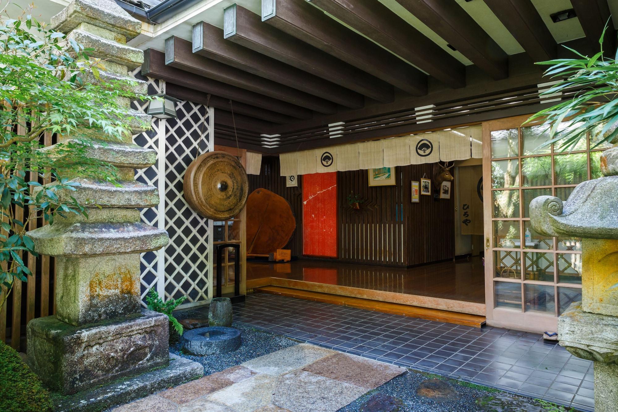 Vista Lobby Kibune Hiroya