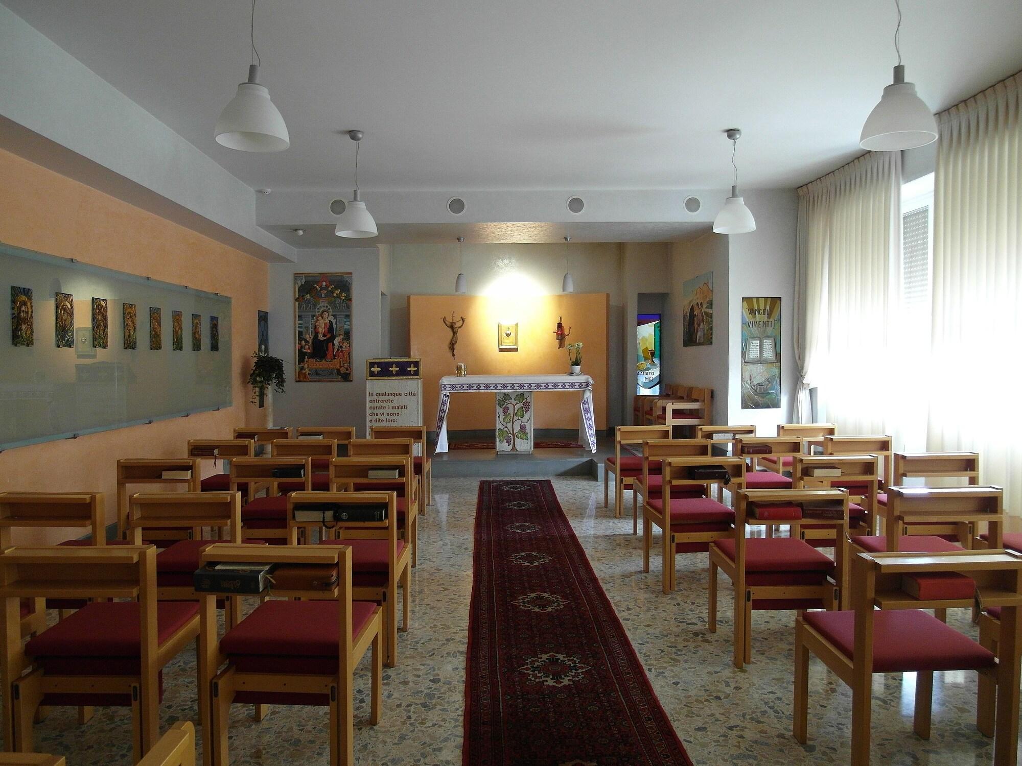 Sala de Reuniones Opera Don Calabria Casa per Ferie
