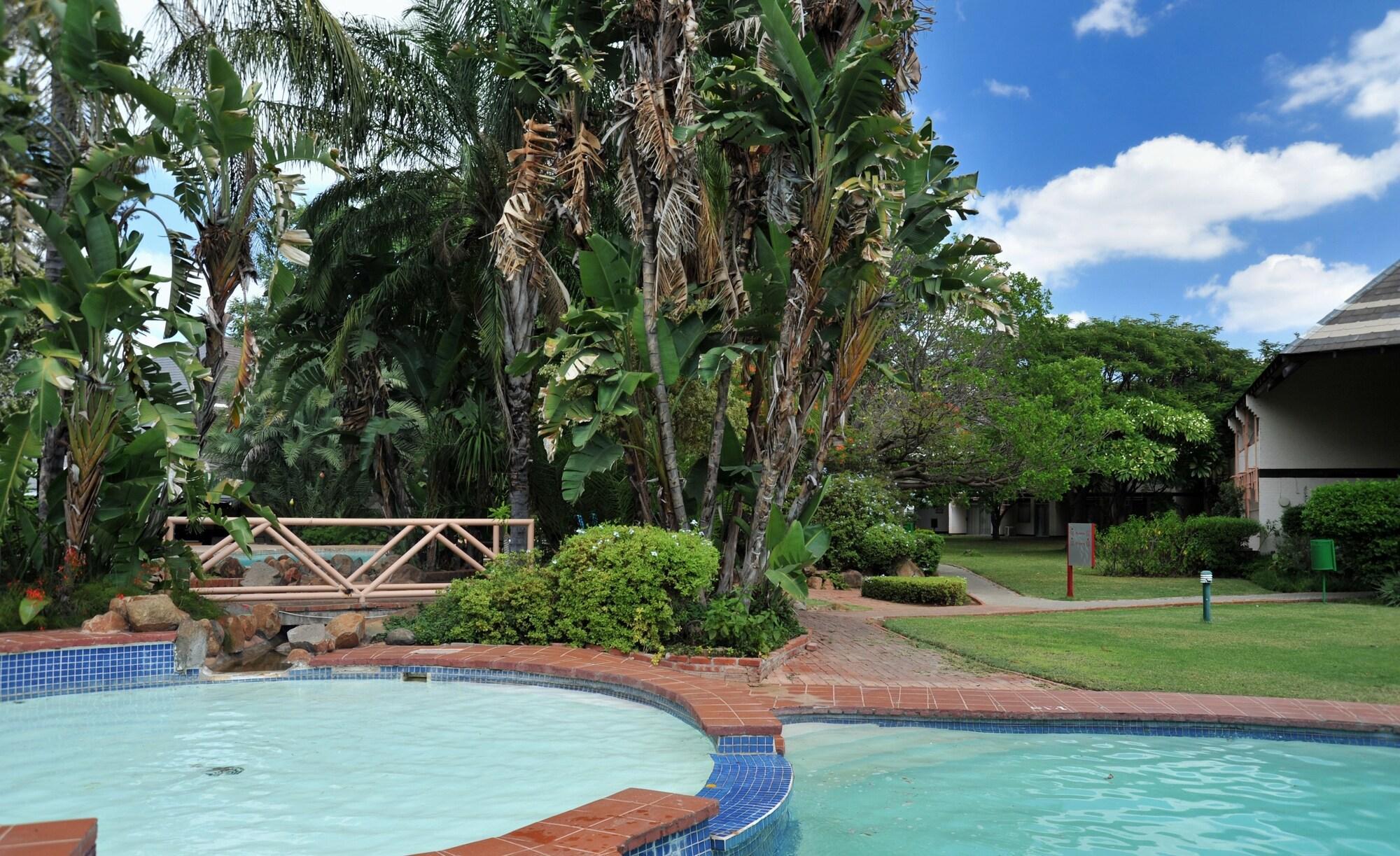 Vista Piscina Cresta Thapama