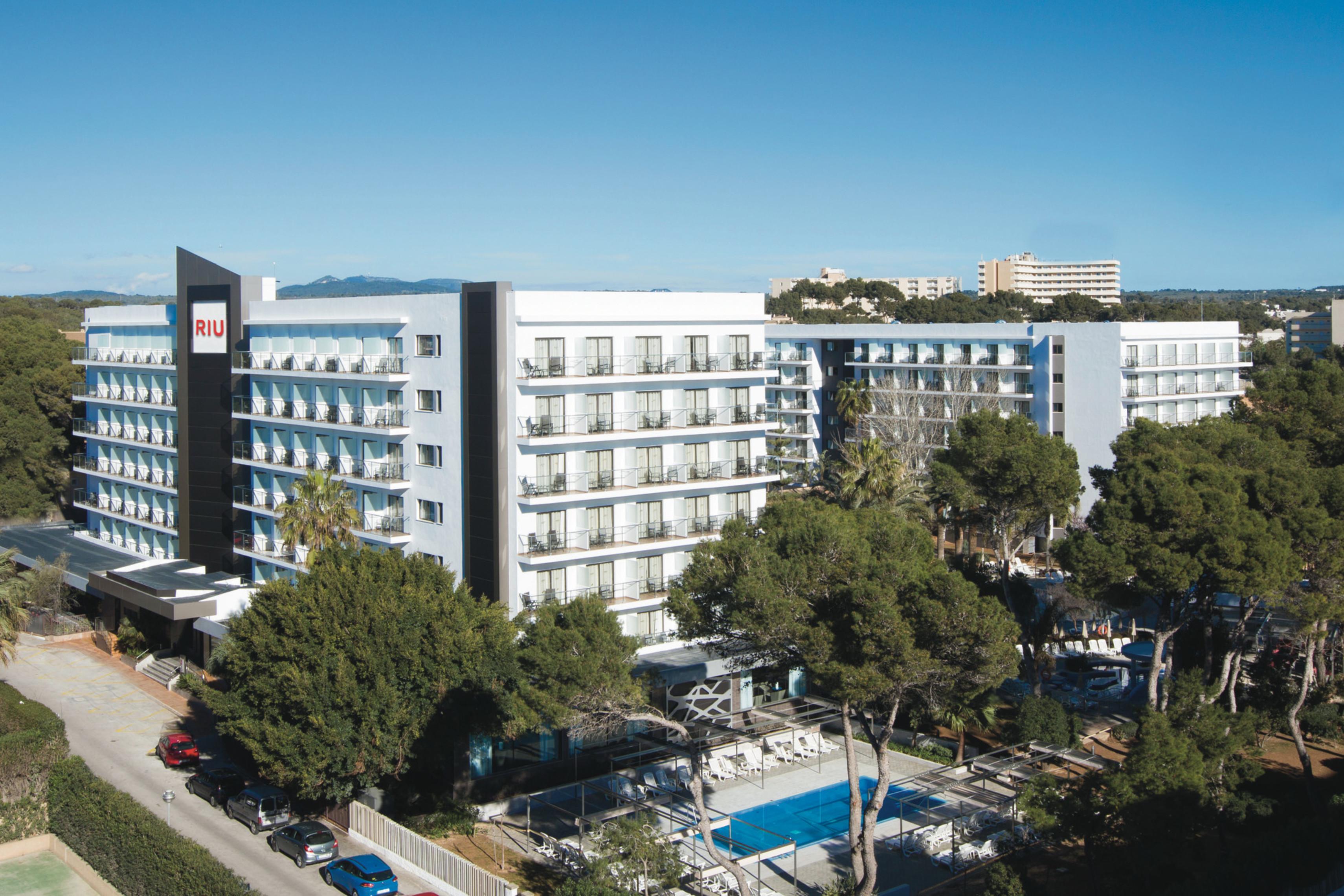 Vista Exterior Hotel Riu Bravo - 0'0 All Inclusive