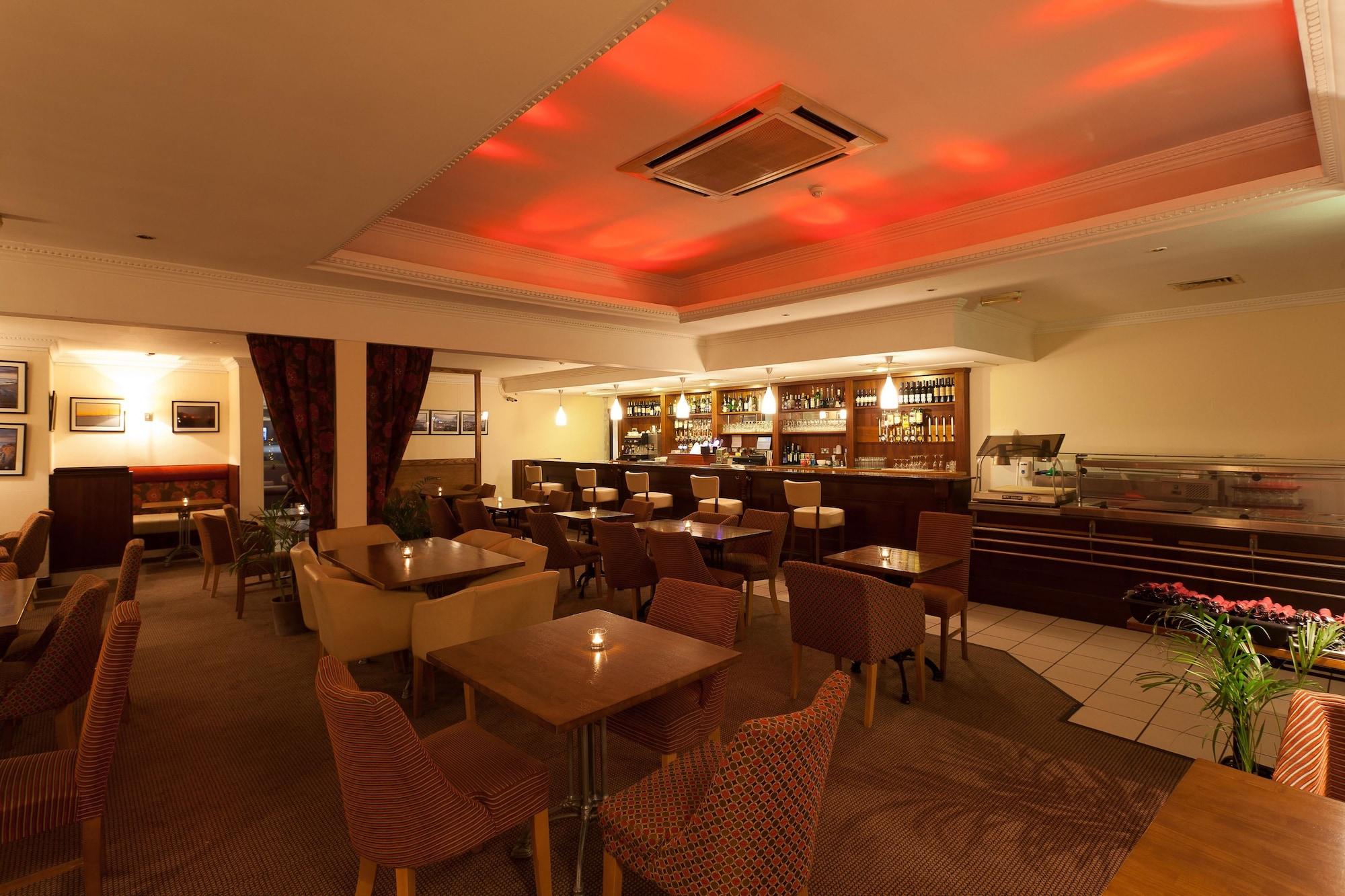 Bar/Salón Glenside Hotel