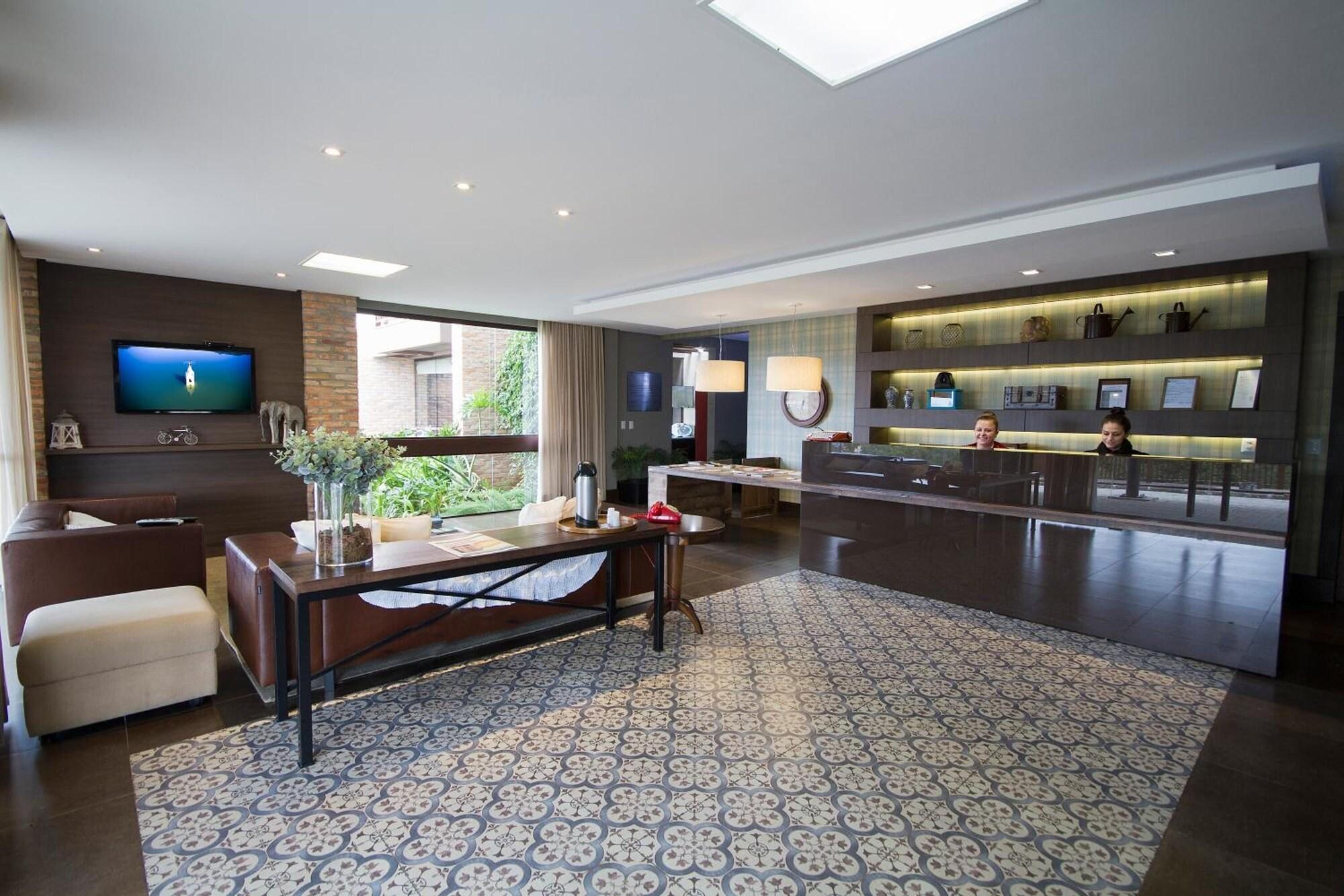 Vista Lobby Bormon Hotel