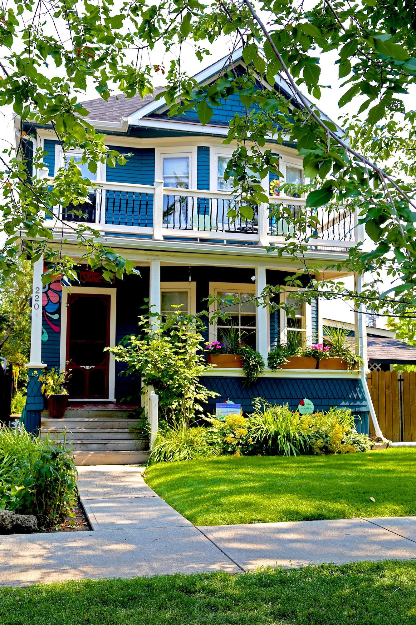 Varios River Wynde Executive B&B