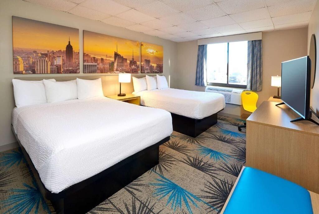 Varios Days Inn by Wyndham Parsippany