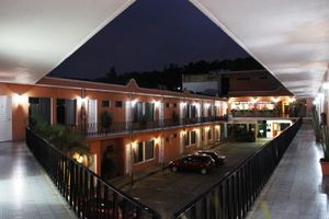 Alojamiento - Hotel Villa las Rosas