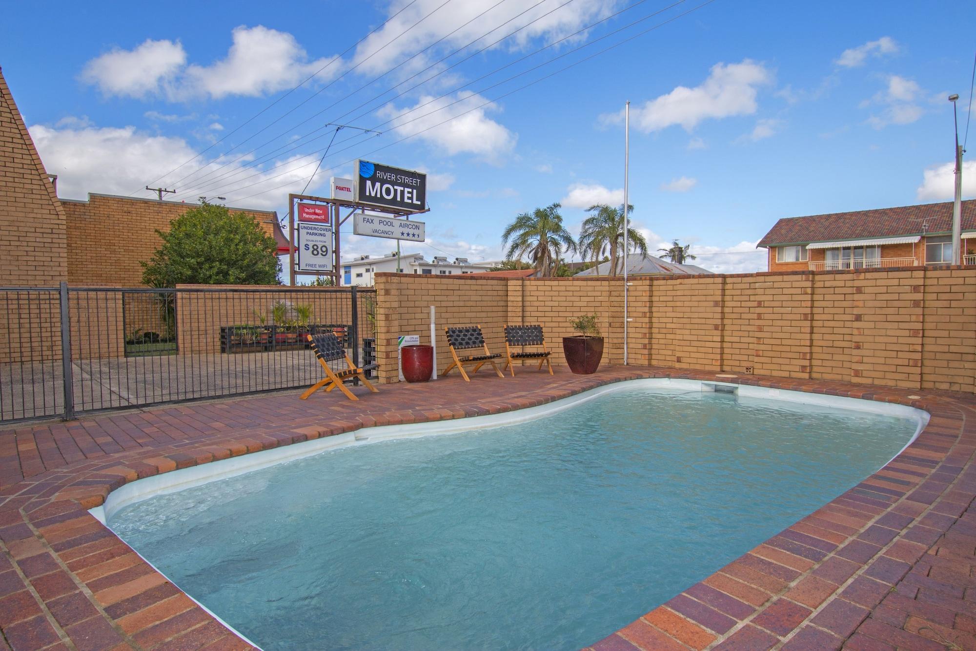 Vista Piscina River Street Motel