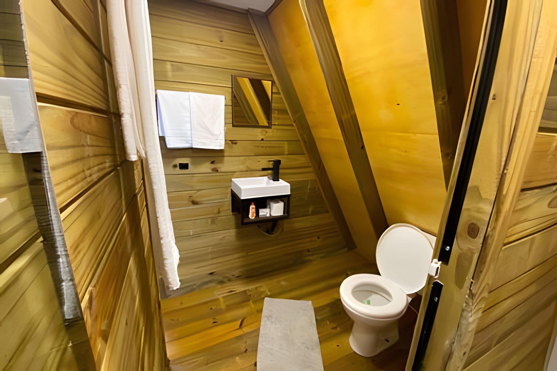 Baño Chalé dos Alpes 1 hidromassagem e Lareira