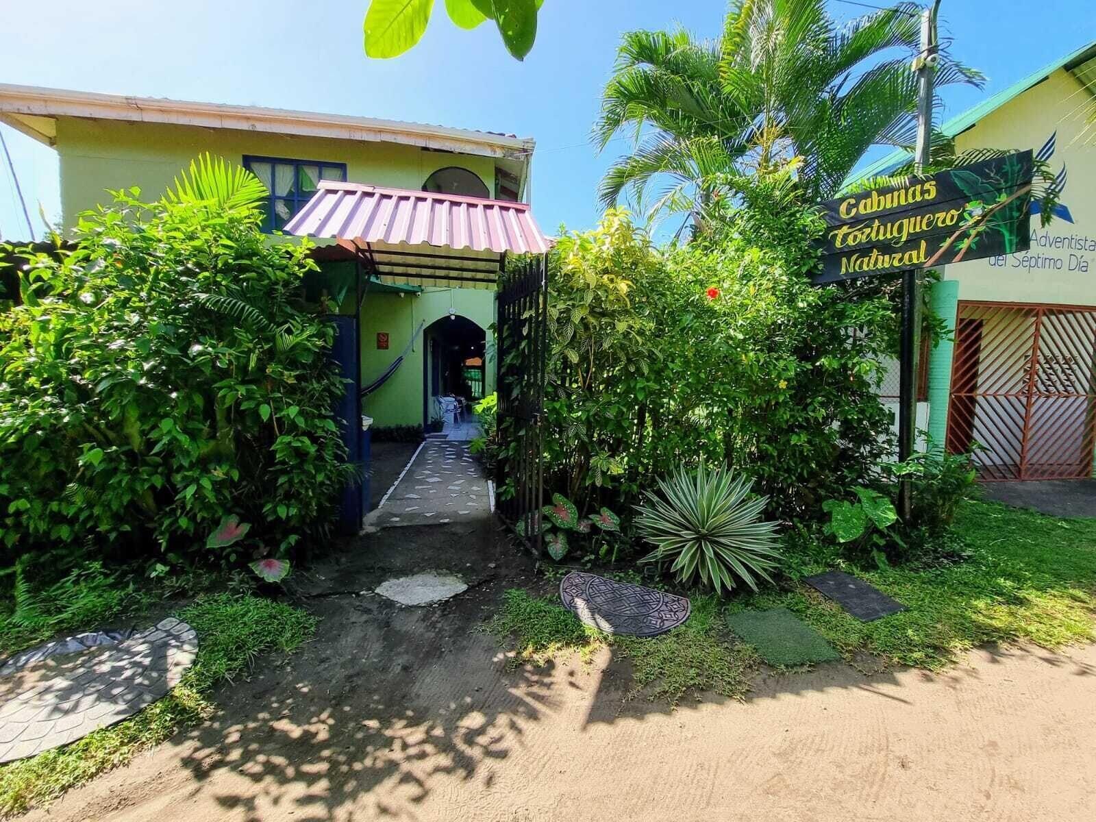 Varios Cabinas Tortuguero Natural