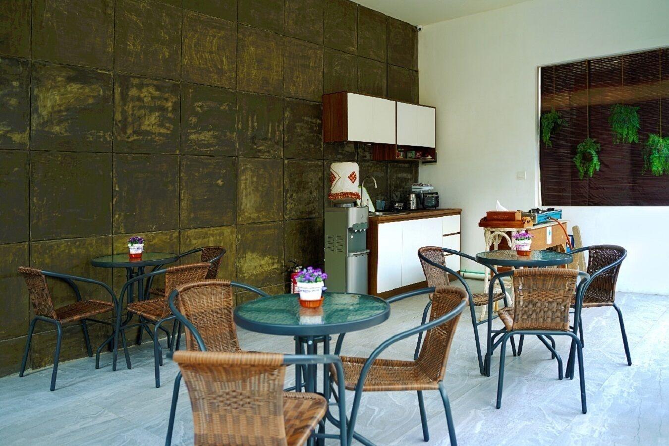Restaurant IOOVE Tanjung Seminyak Suites