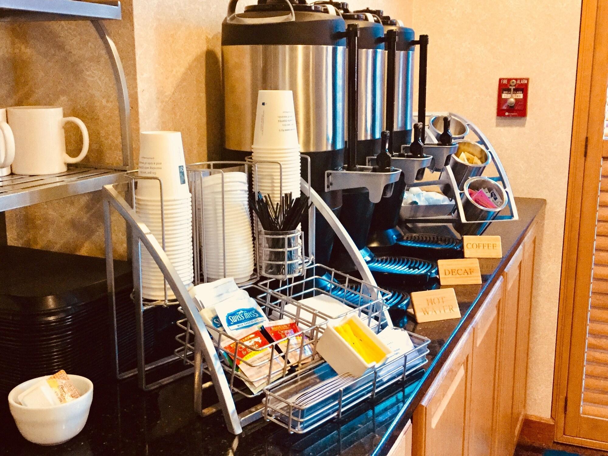 Bar/Salón Wingate by Wyndham Lima Downtown