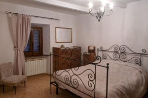 Alquiler Vacacional - CasaResi Apartment with panoramic terrace in medieval village Le case diQuota