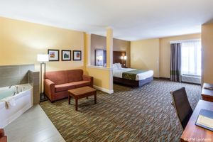 Alojamiento - Comfort Suites Cotulla near I-35